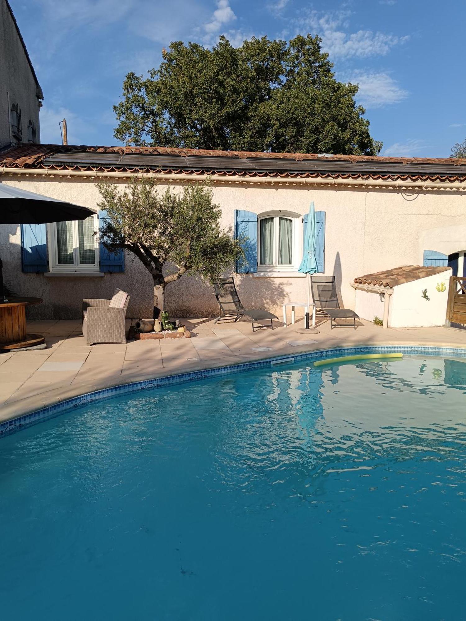Appartamento Chez Betty Le Luc Esterno foto