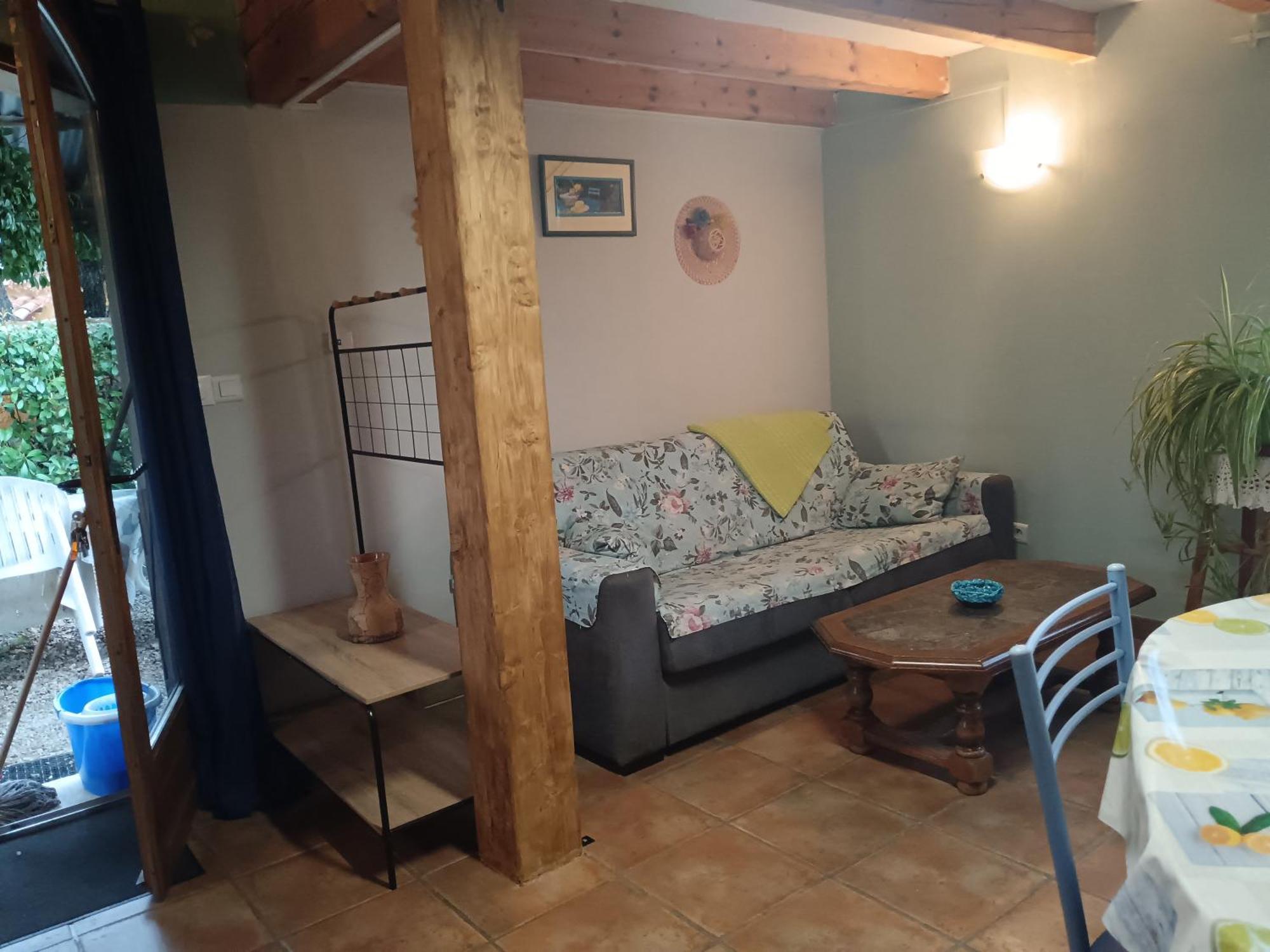 Appartamento Chez Betty Le Luc Esterno foto